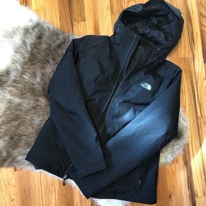Women’s North Face jacket